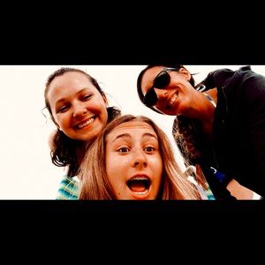 Meet your Posher, Julia